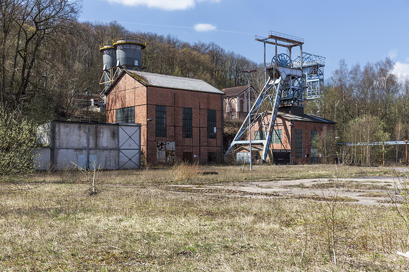 Die ehemalige Grube Itzenplitz im Ortsteil Heiligenwald der Gemeinde Schiffweiler.