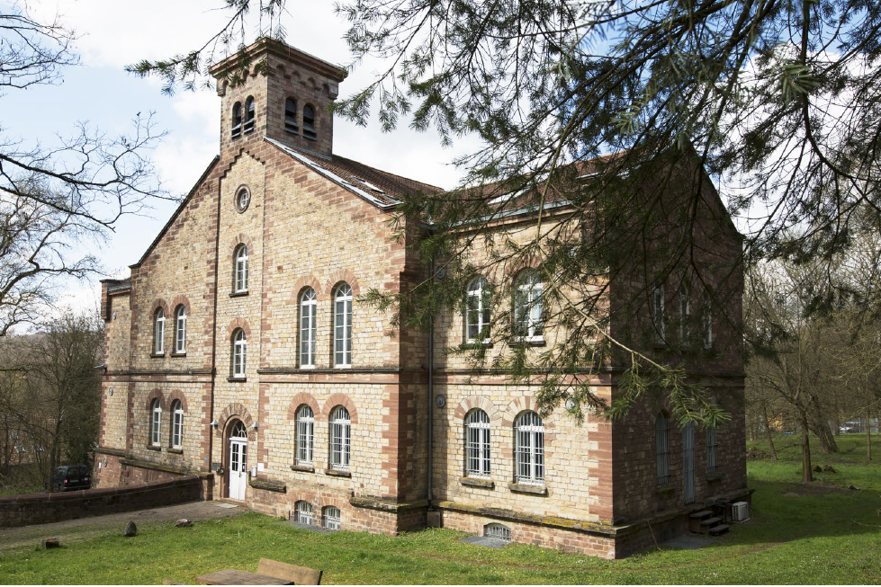 Das Schlafhaus der ehemaligen Grube Von der Heydt im gleichnamigen Saarbrücker Stadtteil