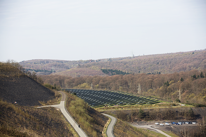 Die Halde der ehemaligen Grube Reden im Ortsteil Landweiler-Reden in Schiffweiler