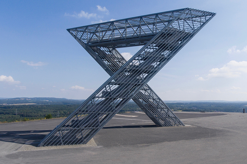 Das Saarpolygon auf der Halde Duhamel in Ensdorf